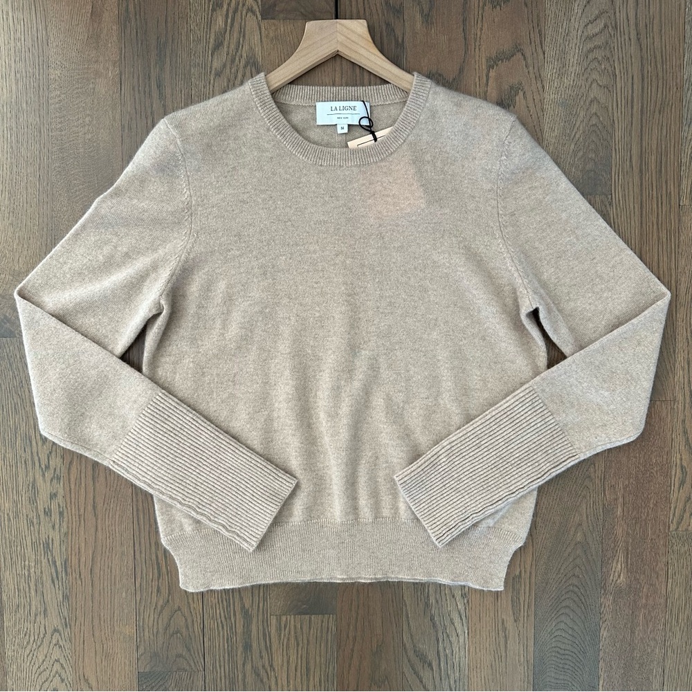 NWT La Ligne Solid Lean Lines 100% Cashmere Sweater in Tan Size Medium - Picture 10 of 13